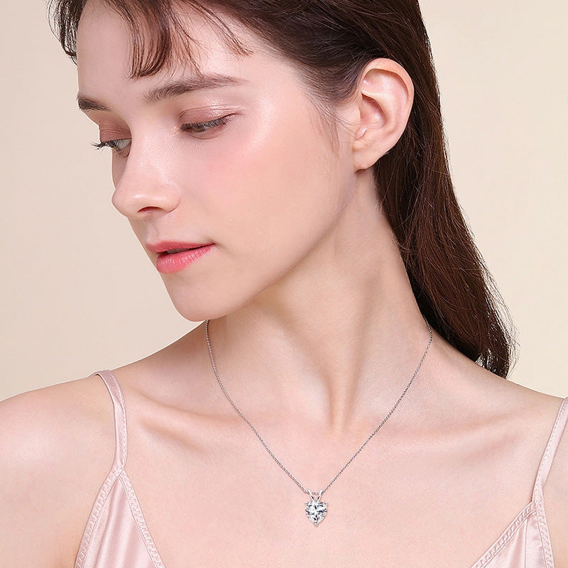 AINUOSH Heart-Shaped Necklace